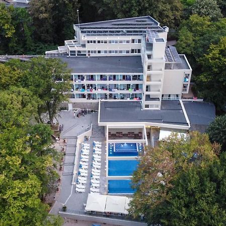 Ariana Hotel Kiten  Εξωτερικό φωτογραφία