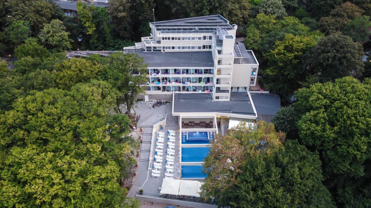 Ariana Hotel Kiten  Εξωτερικό φωτογραφία