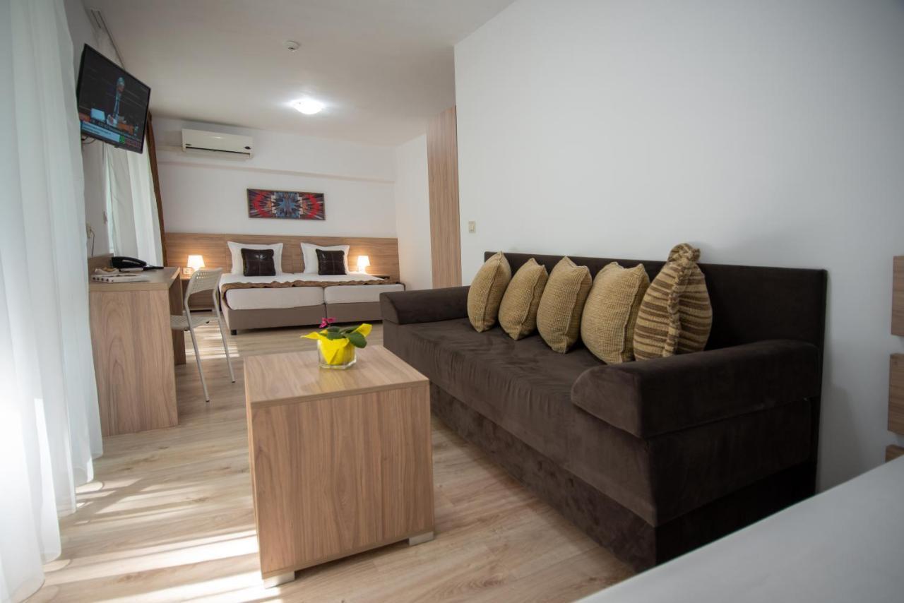 Ariana Hotel Kiten  Εξωτερικό φωτογραφία